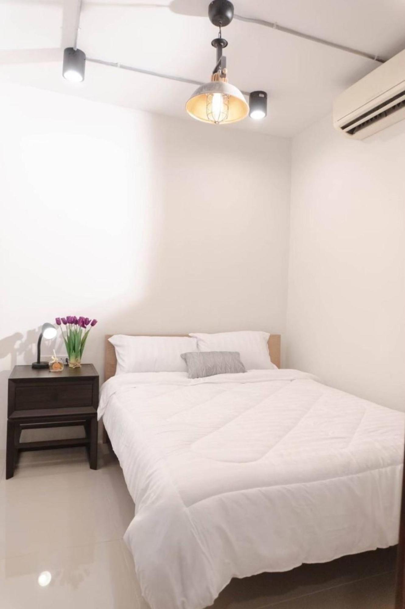 Bnb98 Silom Hotel Bangkok Exterior foto